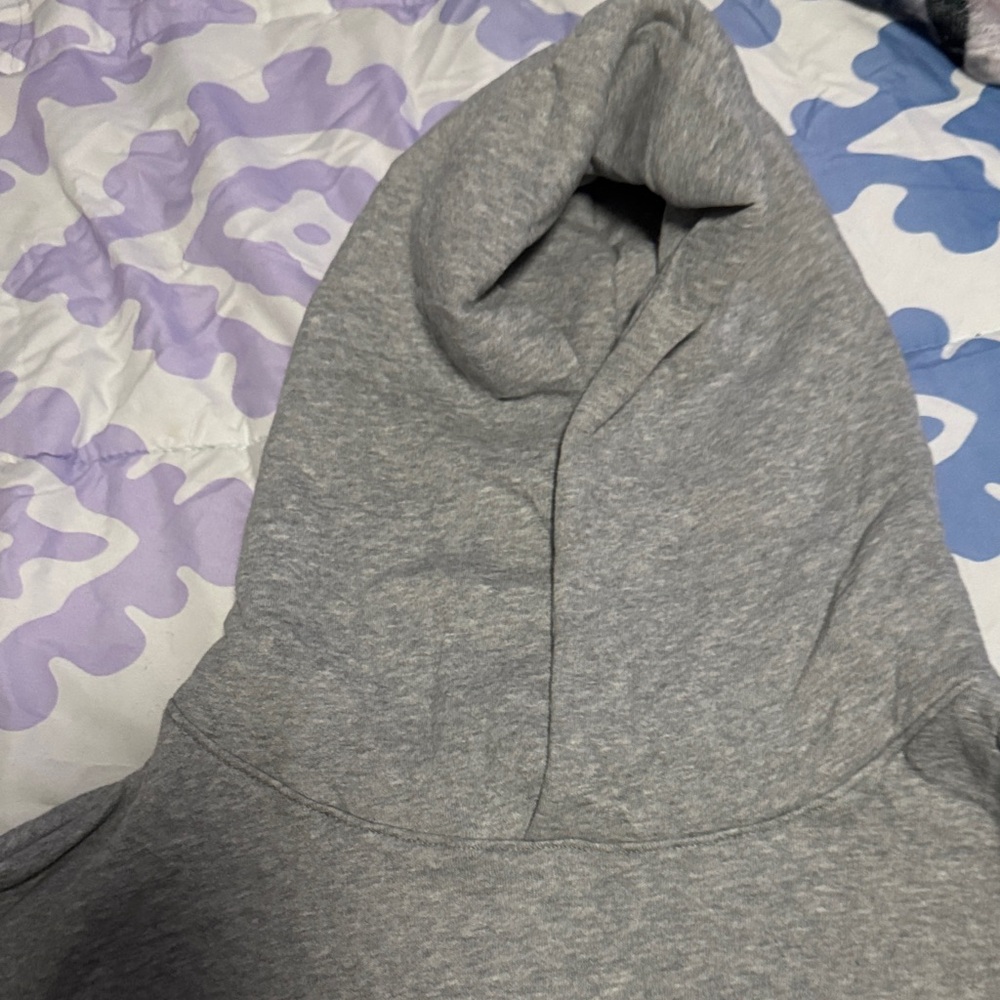 Gray Hoodie with White Star Design - Picture 3 of 9